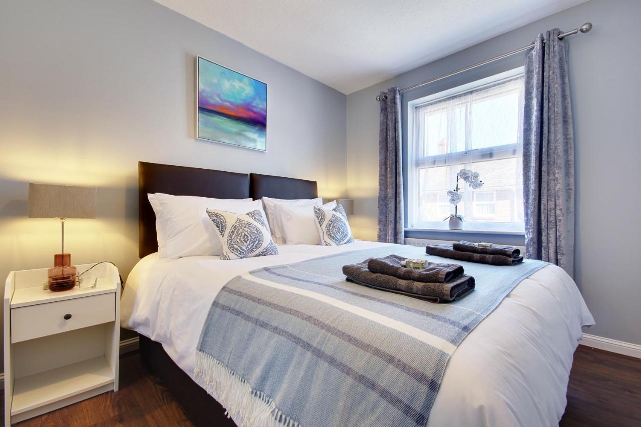 14 Oxford Mews - 5 Star Living For Up To 10 People Villa Southampton Exteriör bild