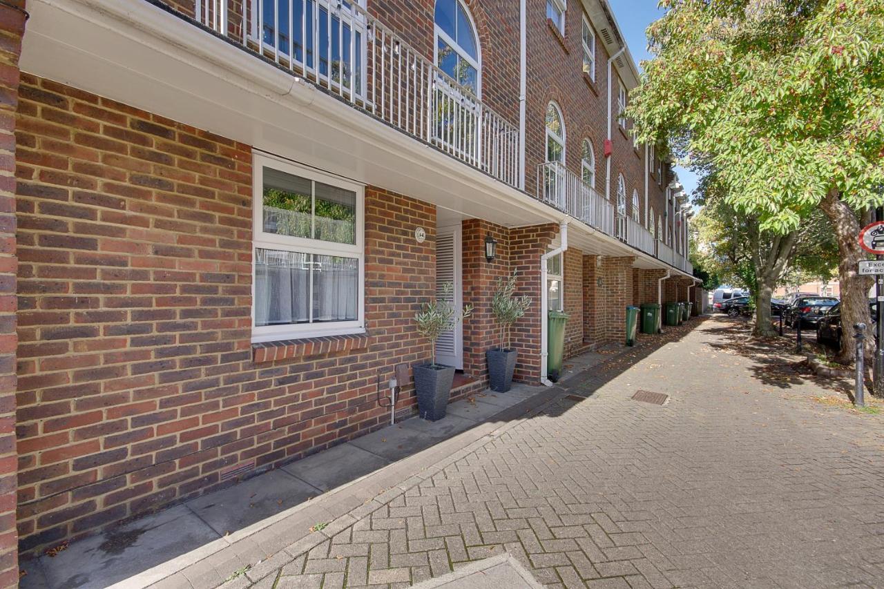 14 Oxford Mews - 5 Star Living For Up To 10 People Villa Southampton Exteriör bild